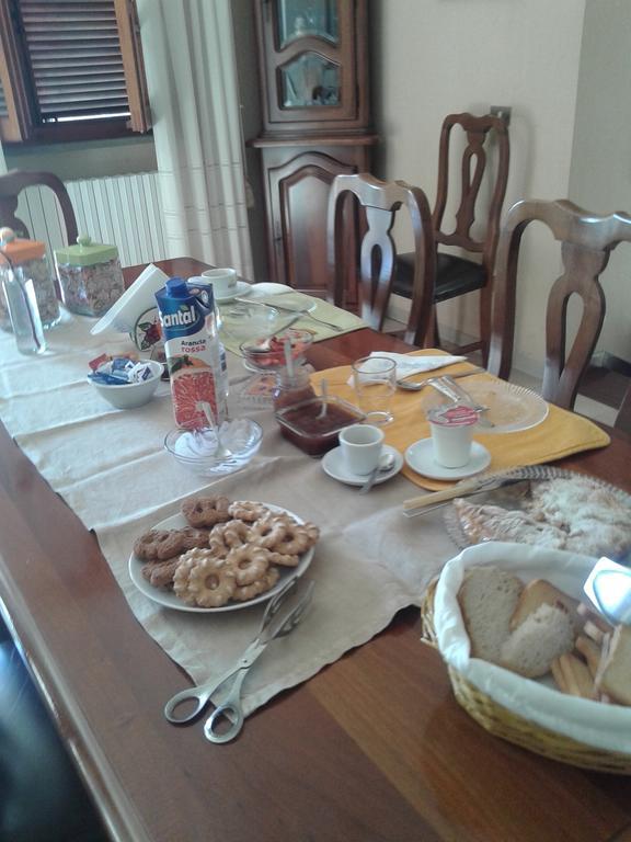 B&B L'Infinito Civitanova Alta Екстер'єр фото